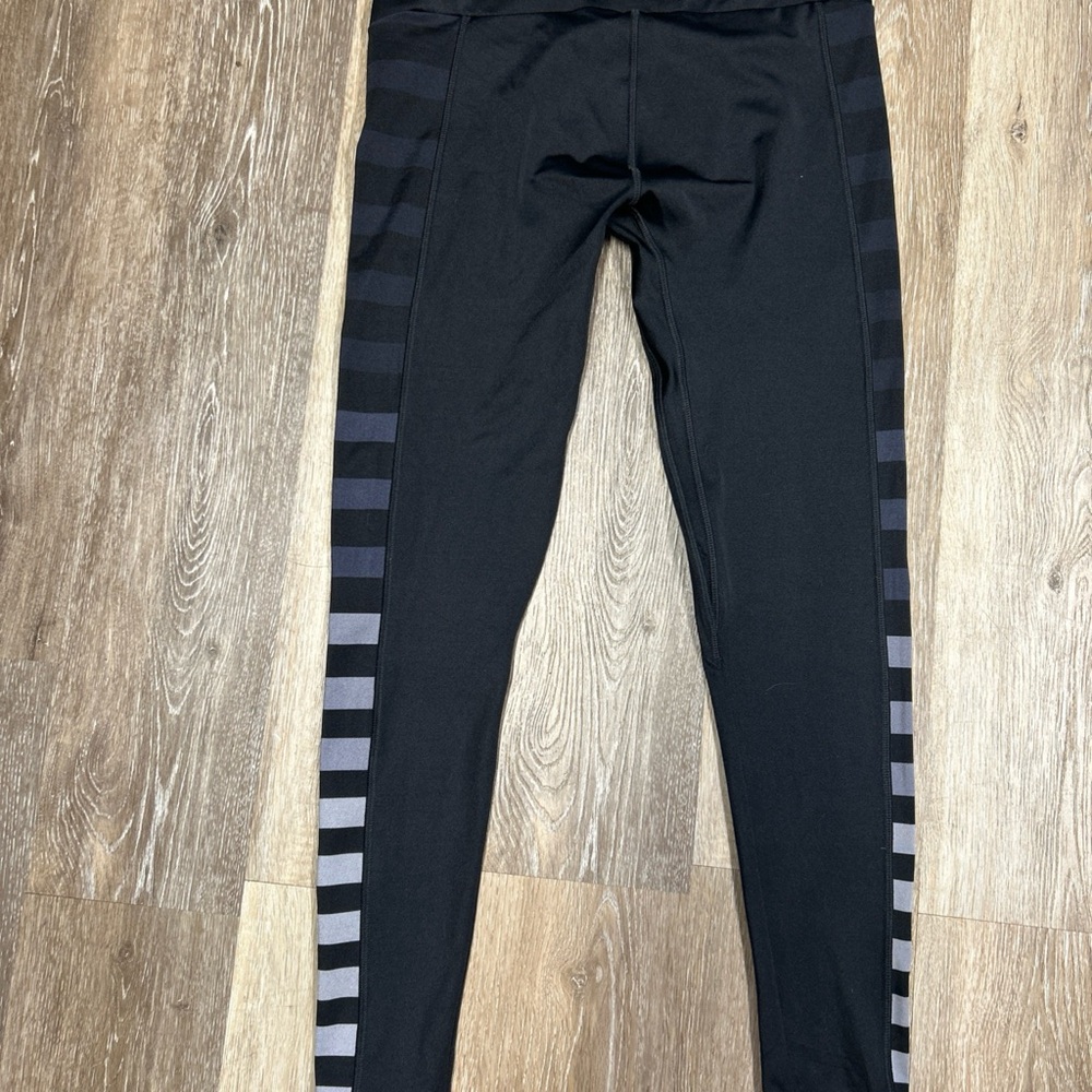 K-DEER Black With Gray Stripes Leggings Women’s Large High Waist Workout Dance - Picture 6 of 10